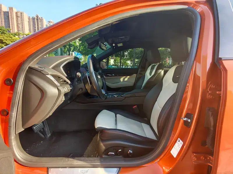 2022 Cadillac CT5 28T Platinum Super Driver Assistance Edition — миниатюра 10