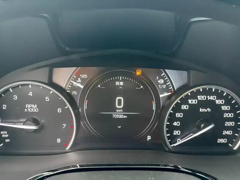 Cadillac XT5 2018 25T Luxury — миниатюра 10