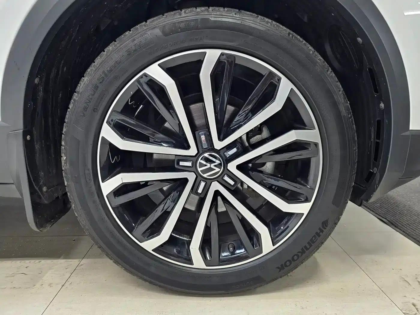 2021 T-ROC Facelift 280TSI DSG AWD Luxury Intelligent Edition — миниатюра 12