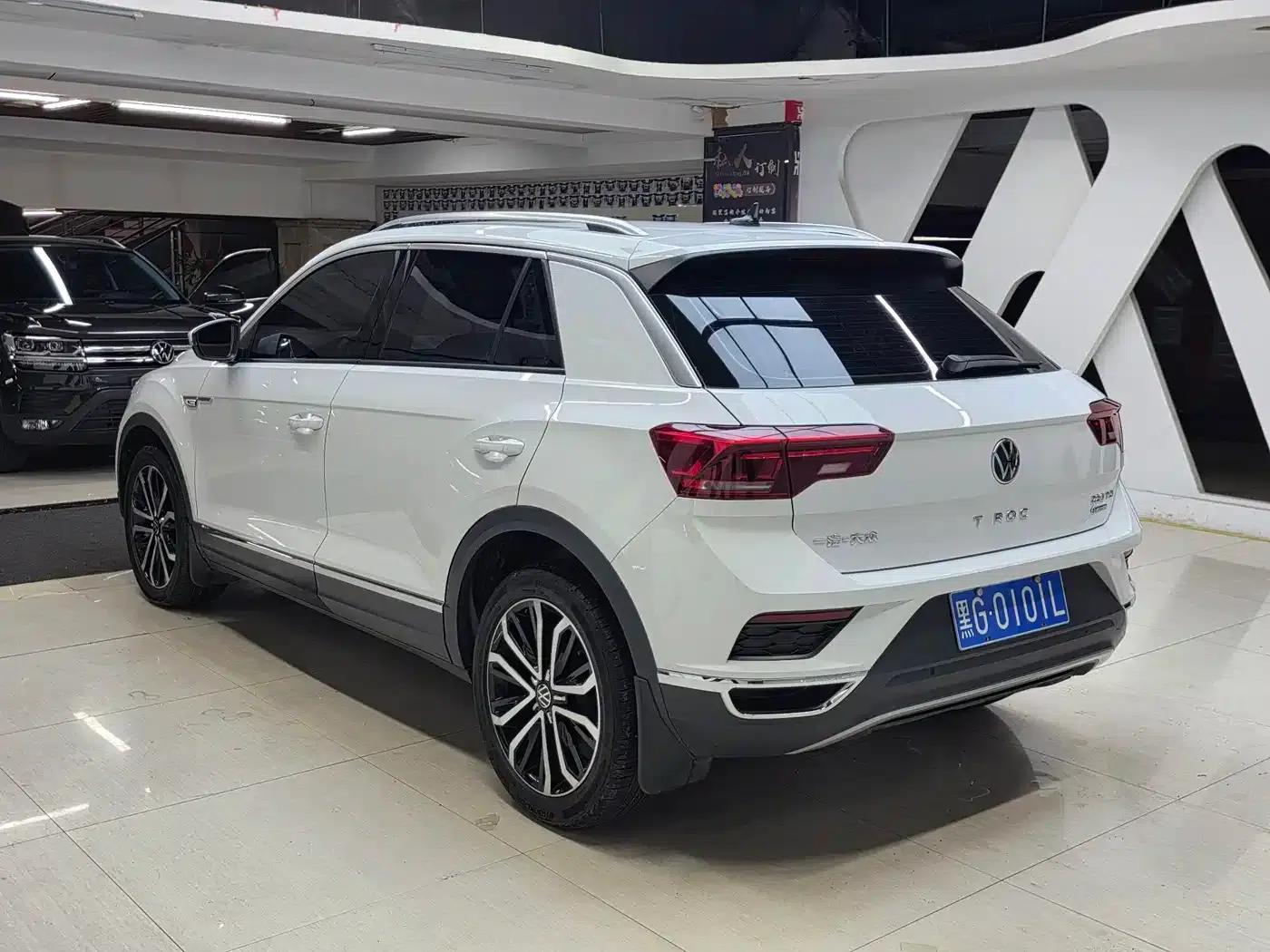 2021 T-ROC Facelift 280TSI DSG AWD Luxury Intelligent Edition — миниатюра 4