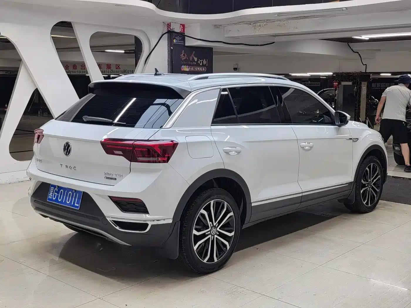 2021 T-ROC Facelift 280TSI DSG AWD Luxury Intelligent Edition — миниатюра 7