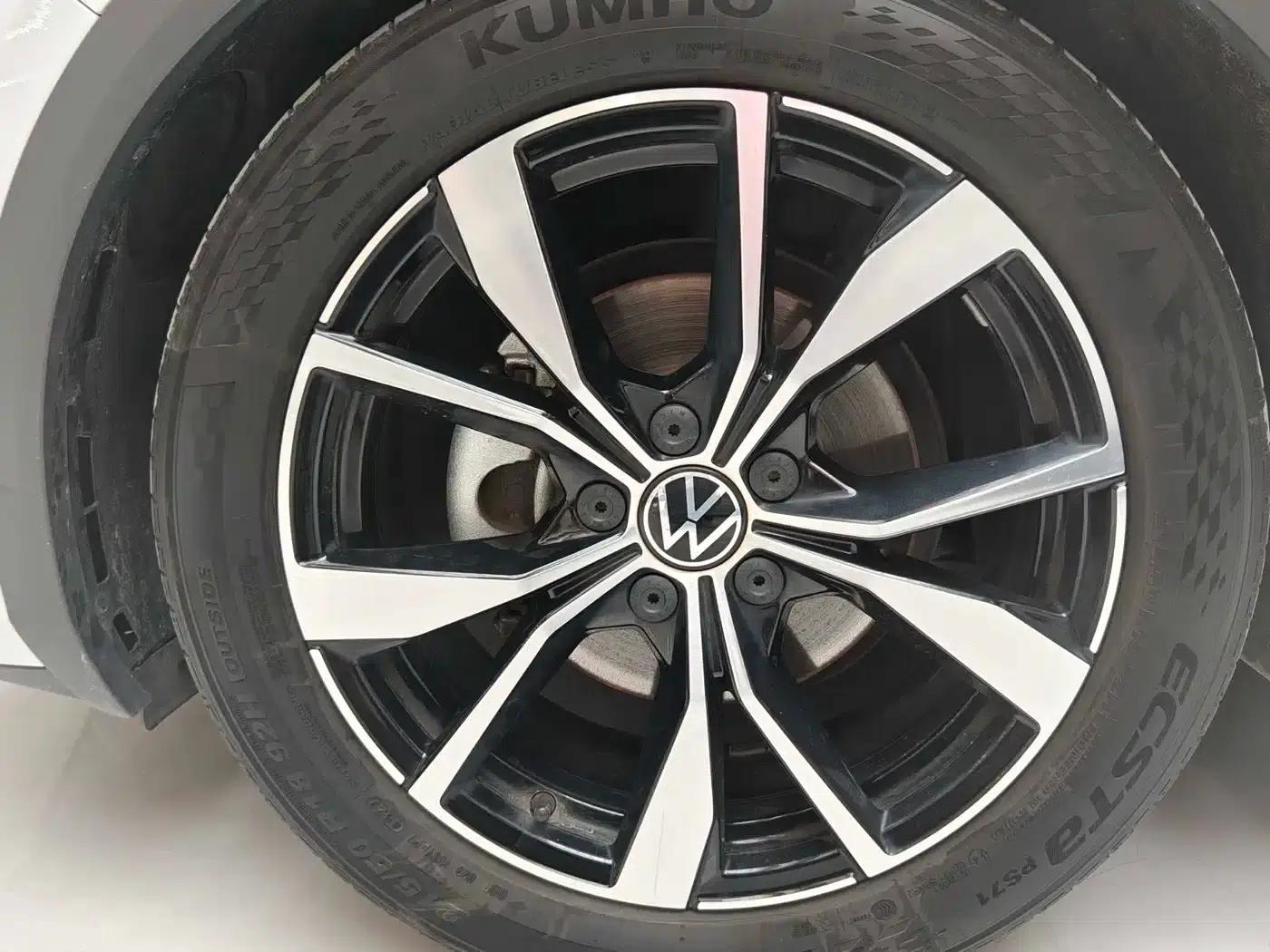 2023 T-ROC 300TSI DSG 2WD Chenguang Edition — миниатюра 3