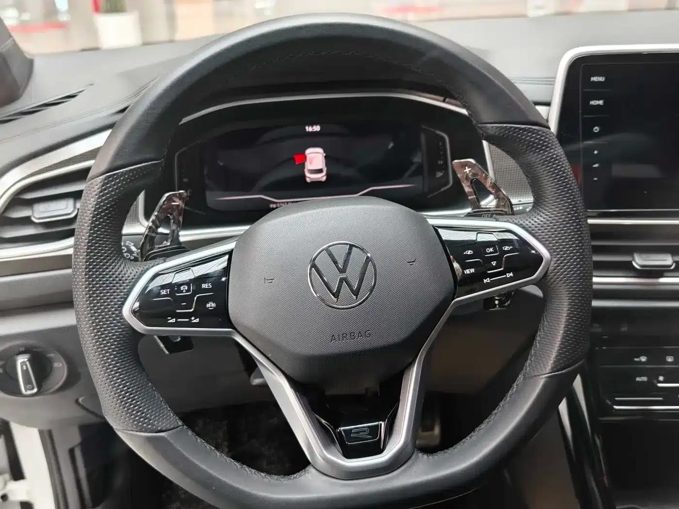 2023 T-ROC 300TSI DSG 2WD Chenguang Edition — миниатюра 4
