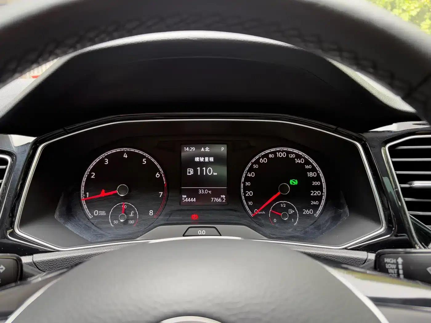 2019 T-ROC 280TSI DSG 2WD Comfort Model (National V Emission Standard) — миниатюра 9
