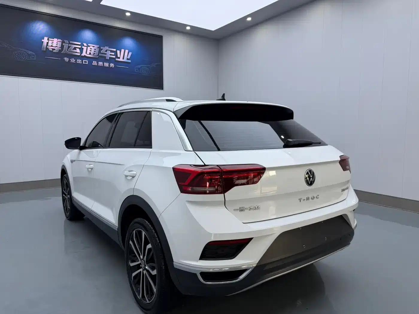 2021 T-ROC 280TSI DSG 2WD Comfort Smart Edition — миниатюра 4