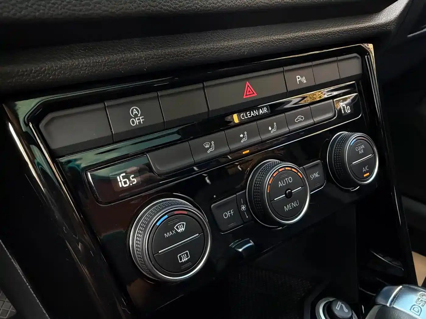 T-ROC 2019 280TSI DSG 4WD Luxury Edition (China VI Emission Standard) — миниатюра 13