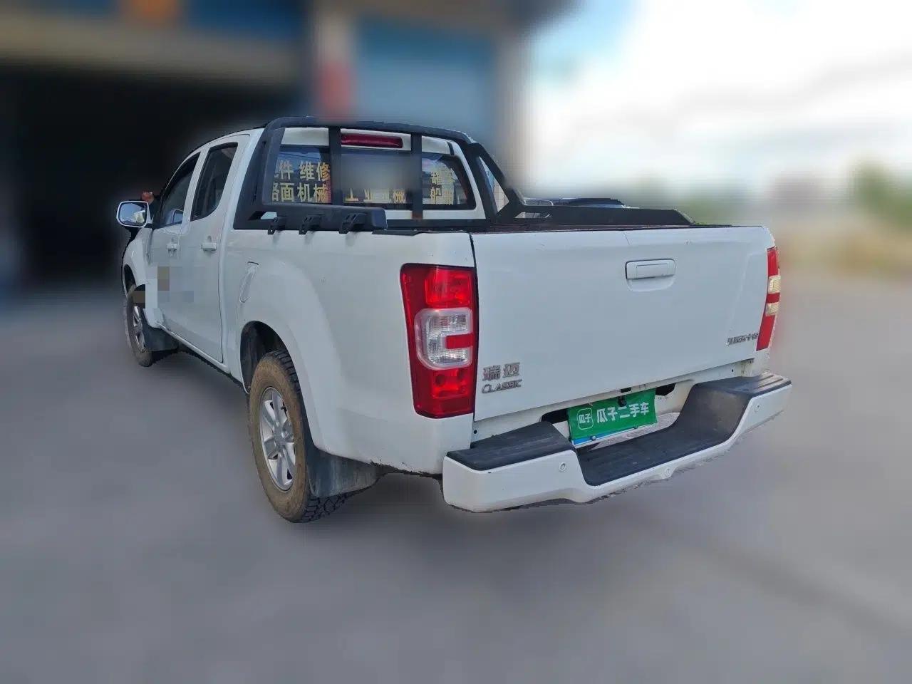 Isuzu JLM 2018 2.8T Classic Edition Two-Wheel Drive Luxury Version with Extended Cargo Bed JE493ZLQ5F — миниатюра 4