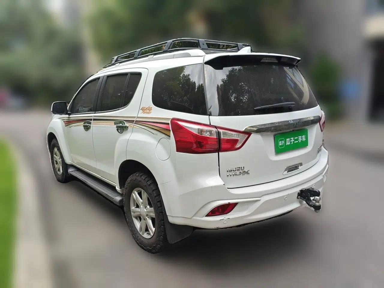 Isuzu mu-X 2018 3.0T Diesel Automatic 4x4 X-POWER Edition 5 Seats — миниатюра 4
