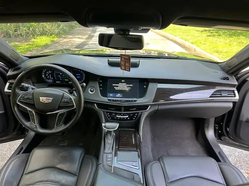 2017 Cadillac CT6 28T Platinum Edition — миниатюра 8