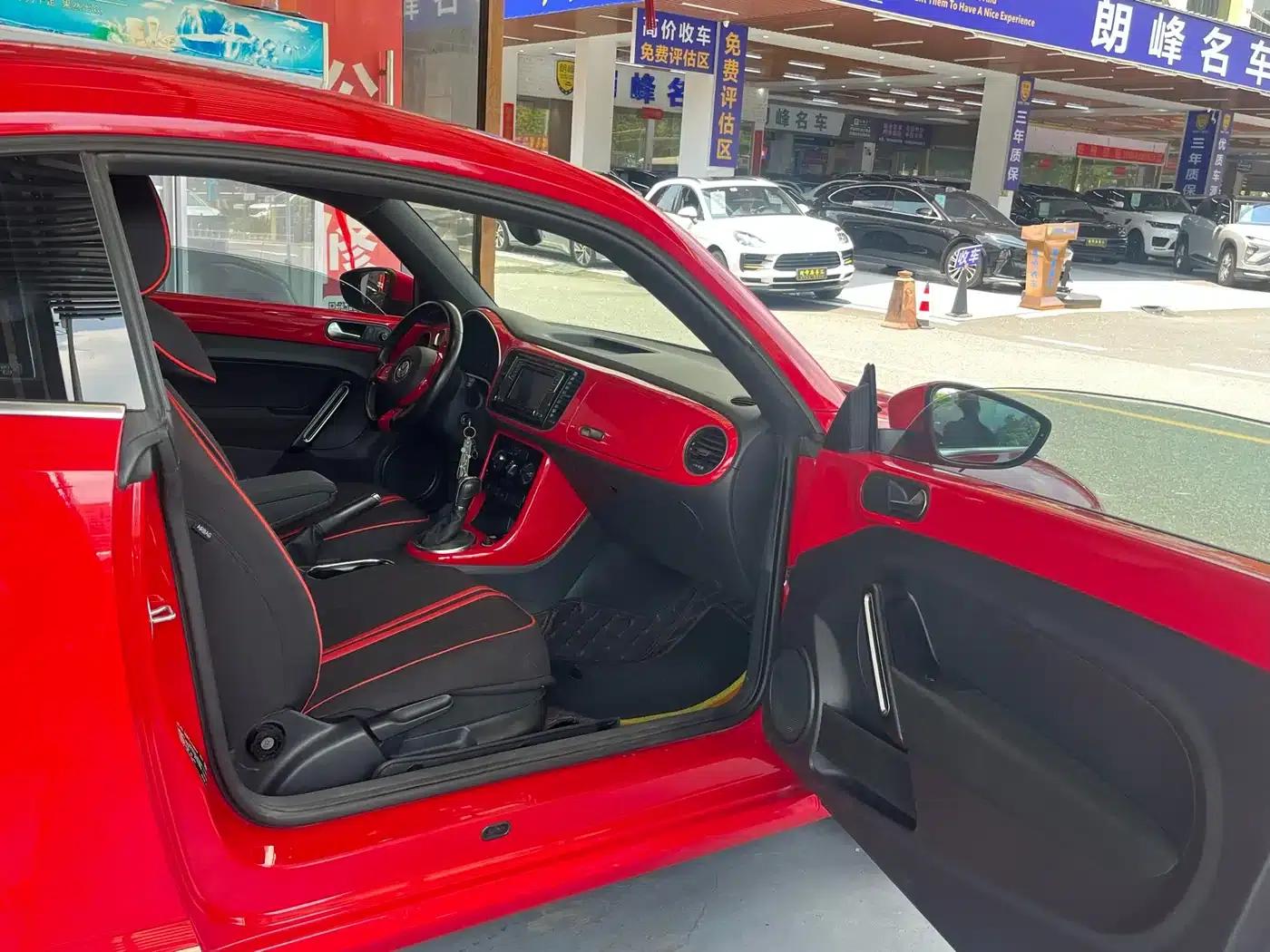 2018 Volkswagen Beetle 180TSI Comfortline — миниатюра 4