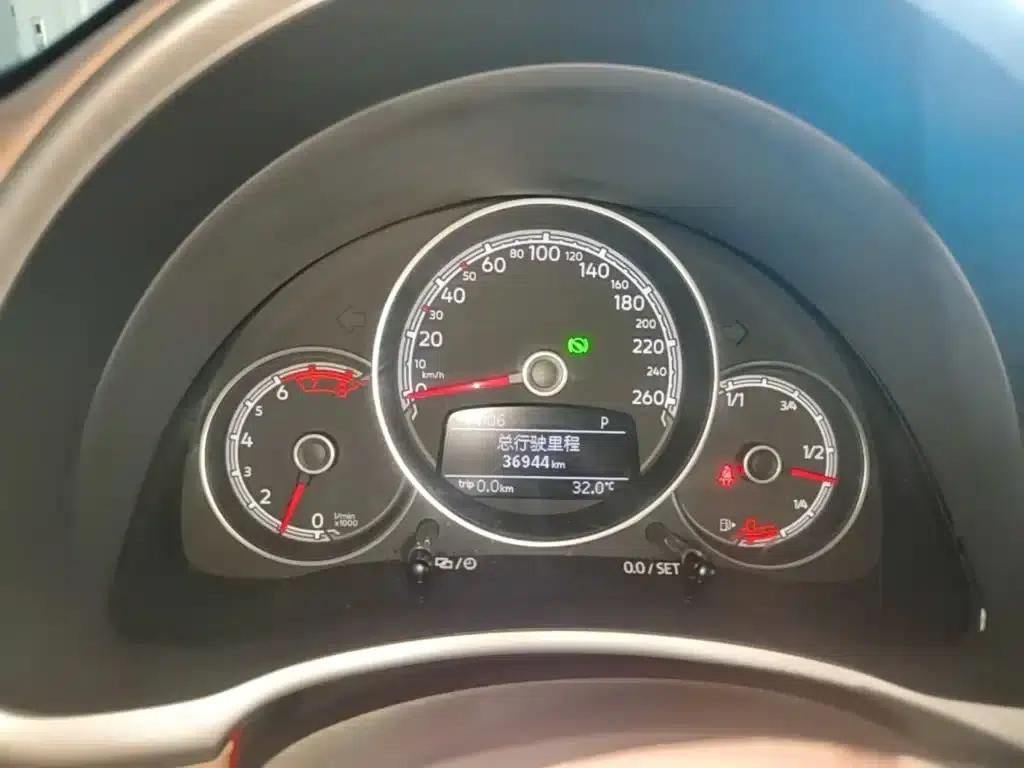 2018 Volkswagen Beetle 180TSI Comfortline — миниатюра 12