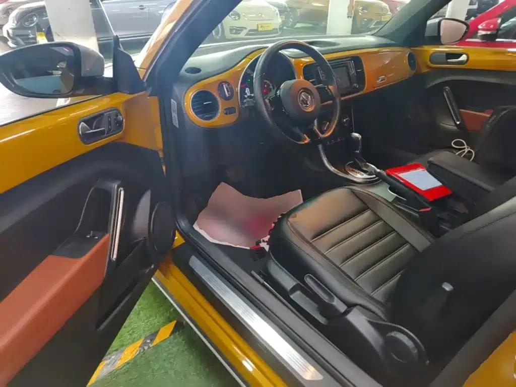 2017 Volkswagen Beetle 180TSI Dune Edition — миниатюра 16