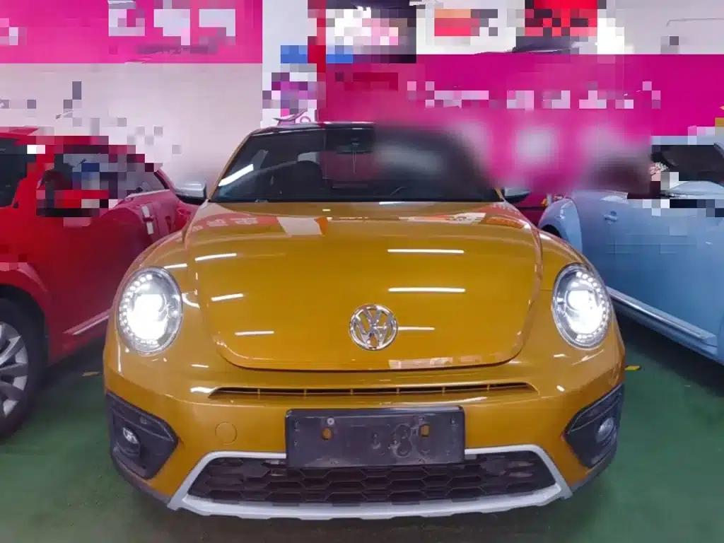 2017 Volkswagen Beetle 180TSI Dune Edition — миниатюра 3