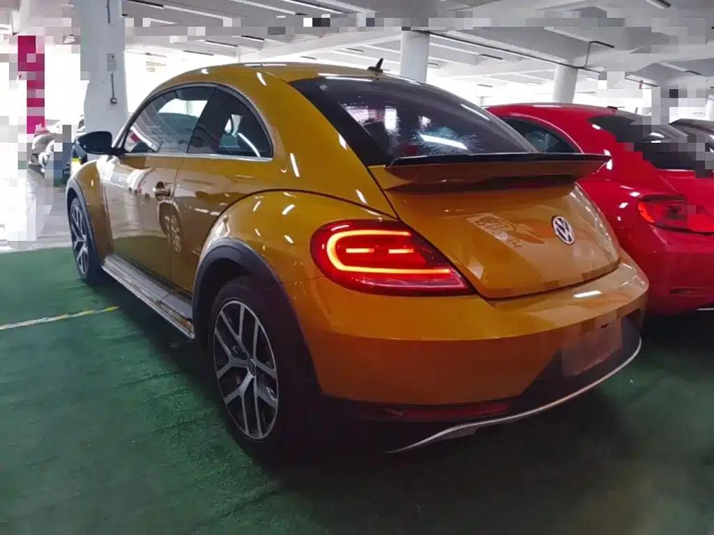 2017 Volkswagen Beetle 180TSI Dune Edition — миниатюра 5