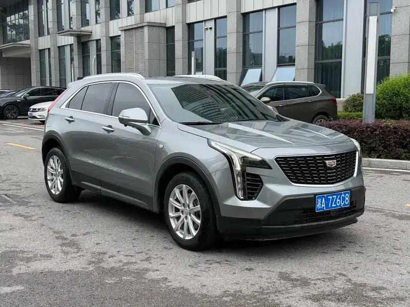 Cadillac XT4 2023 28T 2WD Fashion Edition — миниатюра 3