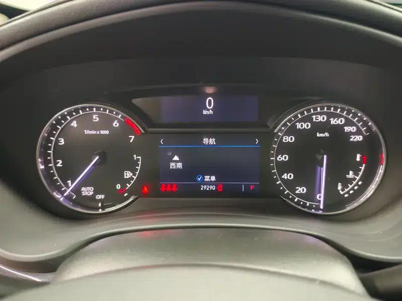 2022 Cadillac XT4 28T Two-Wheel Drive Luxury — миниатюра 15