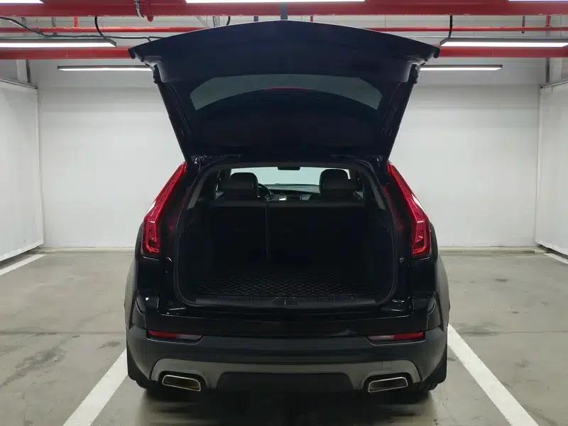 2022 Cadillac XT4 28T Two-Wheel Drive Luxury — миниатюра 20