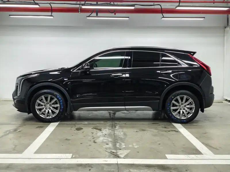 2022 Cadillac XT4 28T Two-Wheel Drive Luxury — миниатюра 4