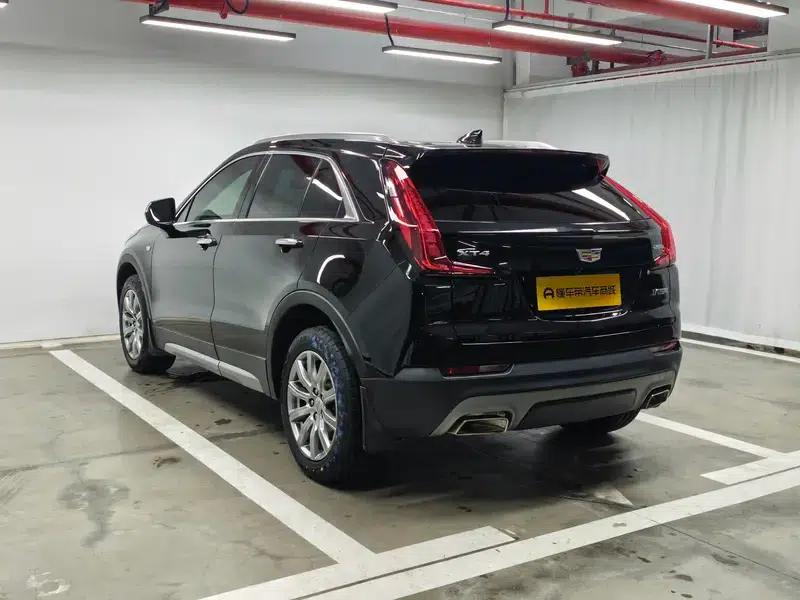 2022 Cadillac XT4 28T Two-Wheel Drive Luxury — миниатюра 5