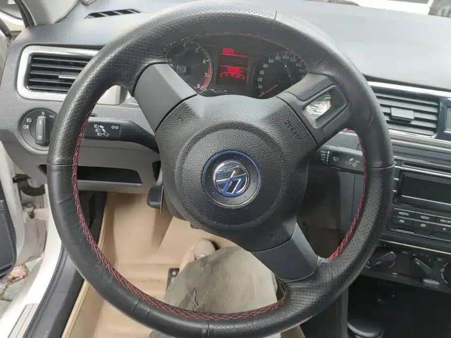 Santana 2013 1.6L Manual Comfort Edition — миниатюра 15
