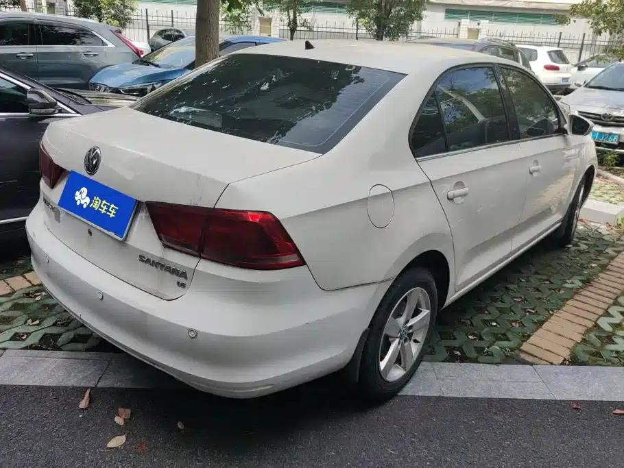 Santana 2013 1.6L Manual Comfort Edition — миниатюра 3