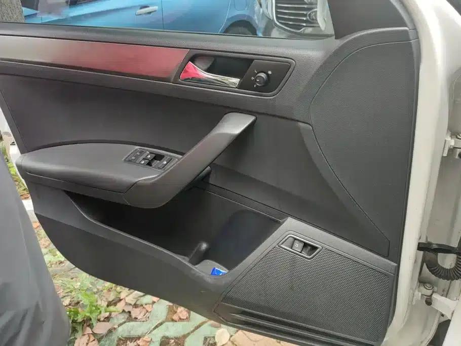 Santana 2013 1.6L Manual Comfort Edition — миниатюра 7