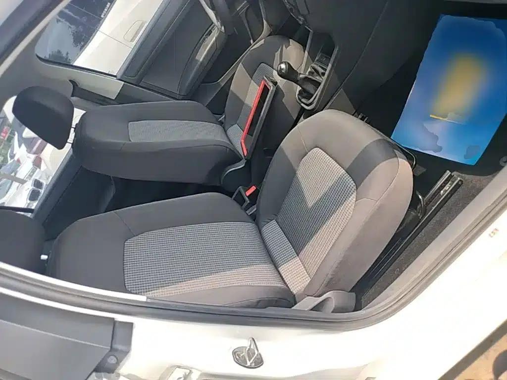 Santana 2021 1.5L Manual Fashion Edition — миниатюра 25
