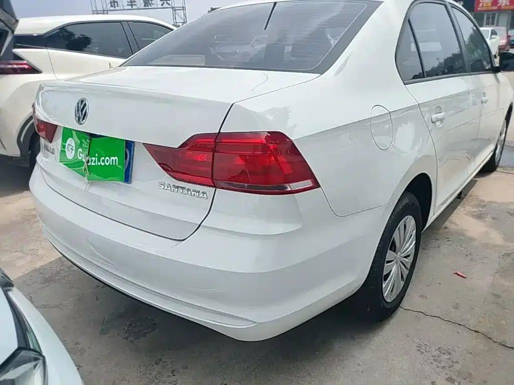 Santana 2021 1.5L Manual Fashion Edition — миниатюра 8