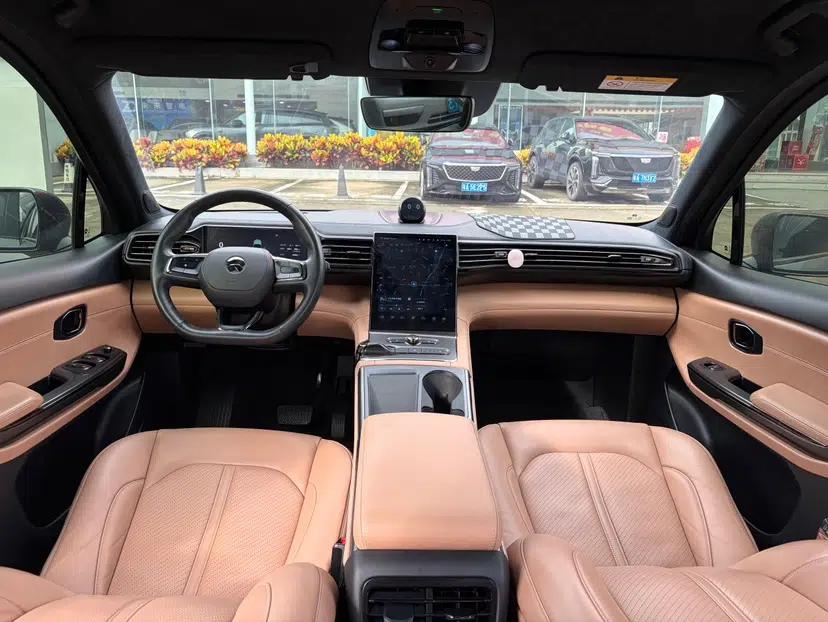 Nio ES6 2020 600 km Sport Edition — миниатюра 32