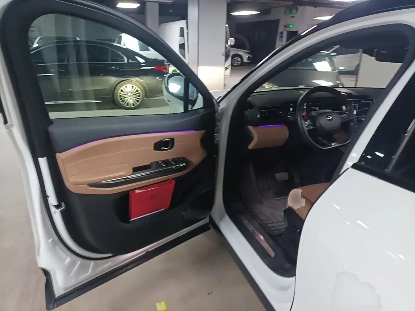 Nio ES6 2020 420 km Sport Edition — миниатюра 18