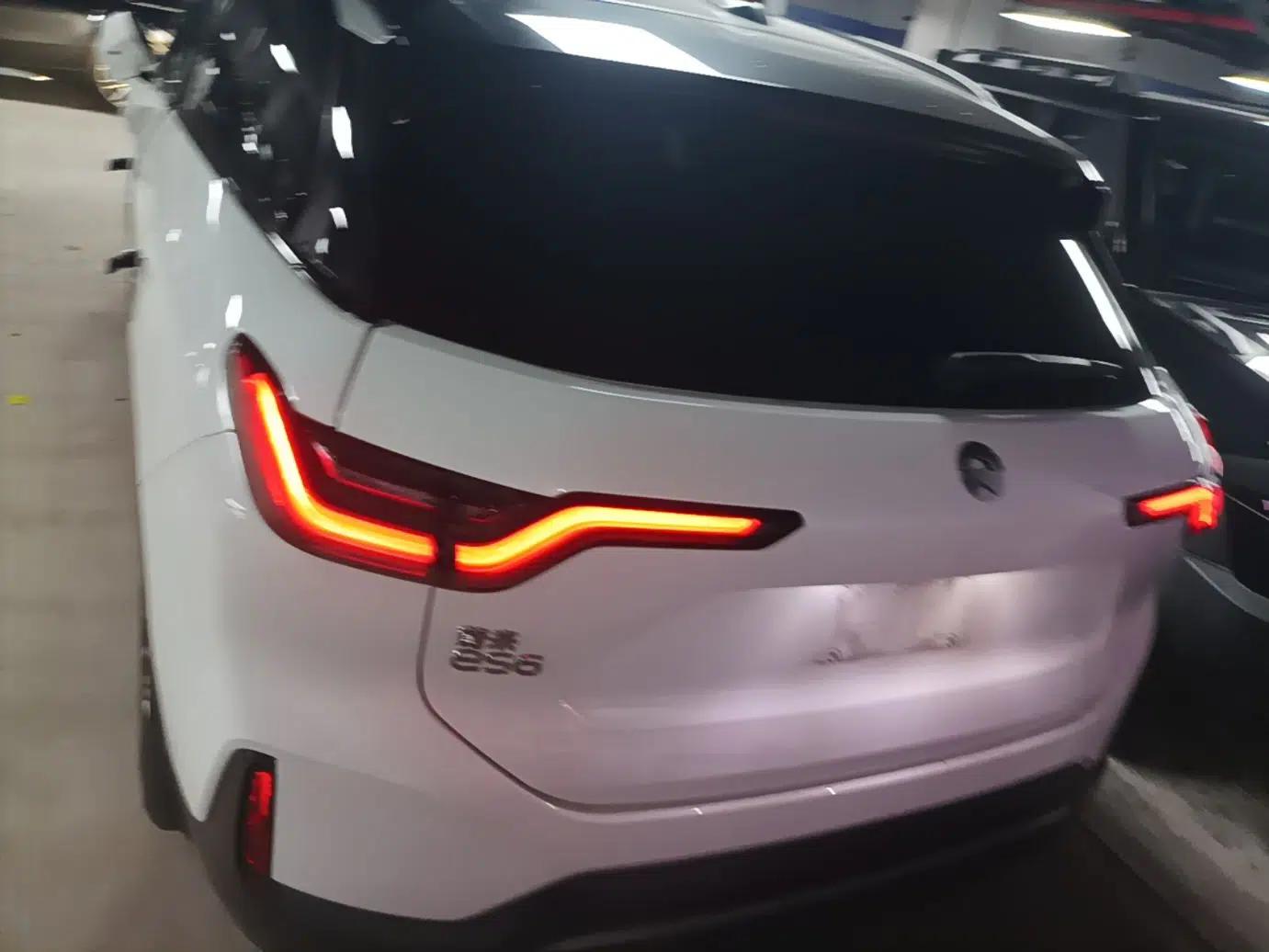 Nio ES6 2020 420 km Sport Edition — миниатюра 5