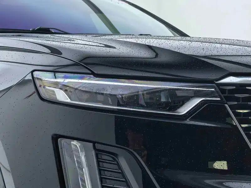 Cadillac XT6 2021 2.0T Mild Hybrid 7-Seat AWD Luxury — миниатюра 16