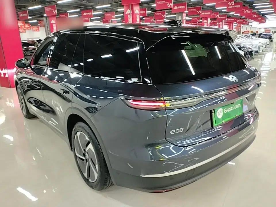 Nio ES8 2024 75 kWh Executive Edition — миниатюра 4
