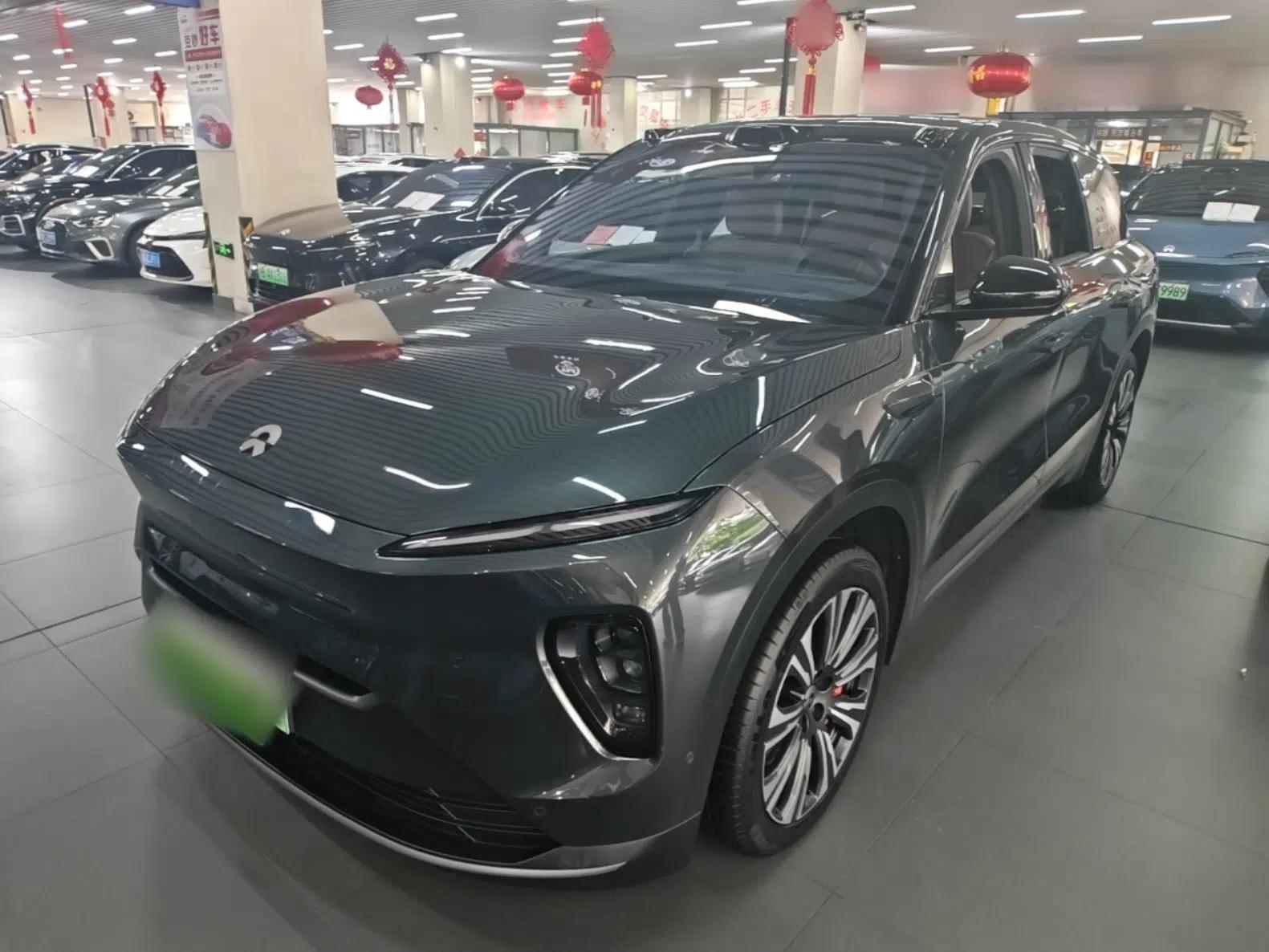 Nio ES8 2023 75 kWh Executive Edition — миниатюра 1