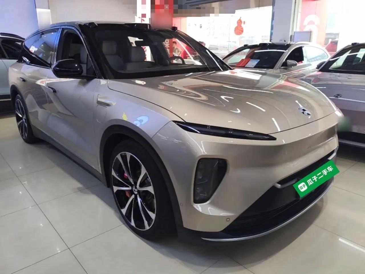 Nio ES8 2023 100kWh Signature Edition — миниатюра 3