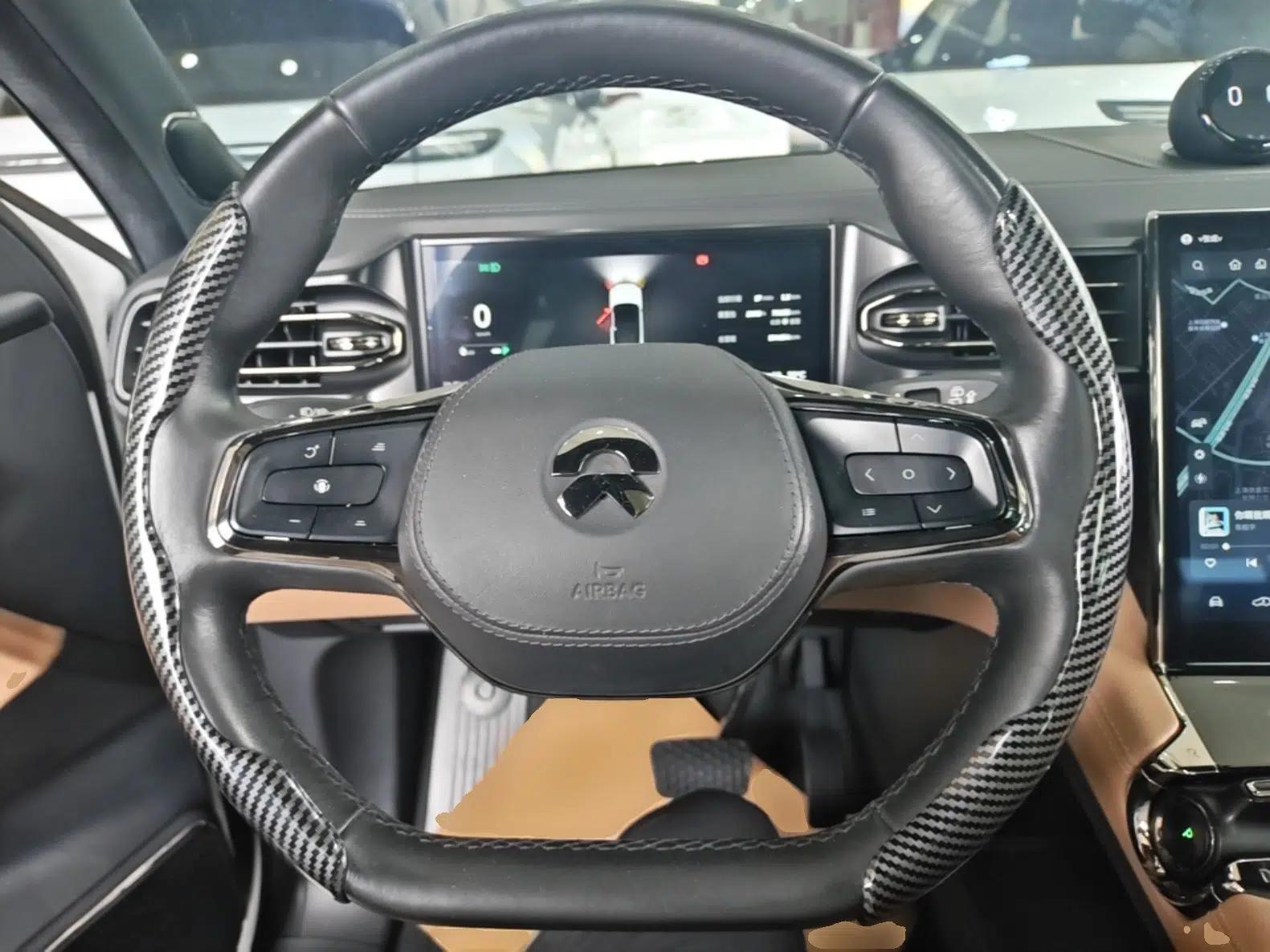 Nio ES8 2020 580 km Range Six-Seater Version — миниатюра 13