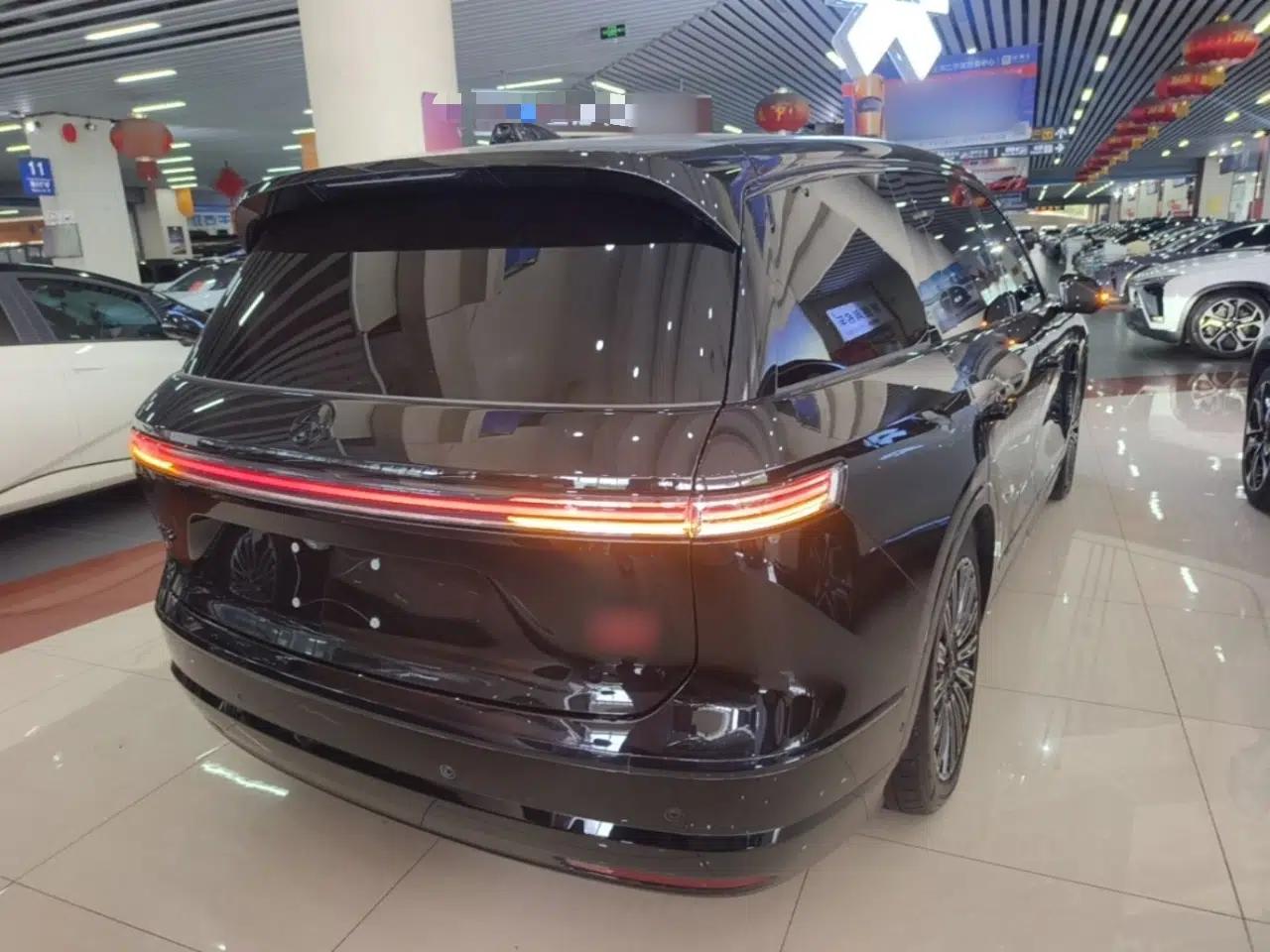 Nio ES8 2026 Model 6-seat Executive Luxury Edition — миниатюра 6
