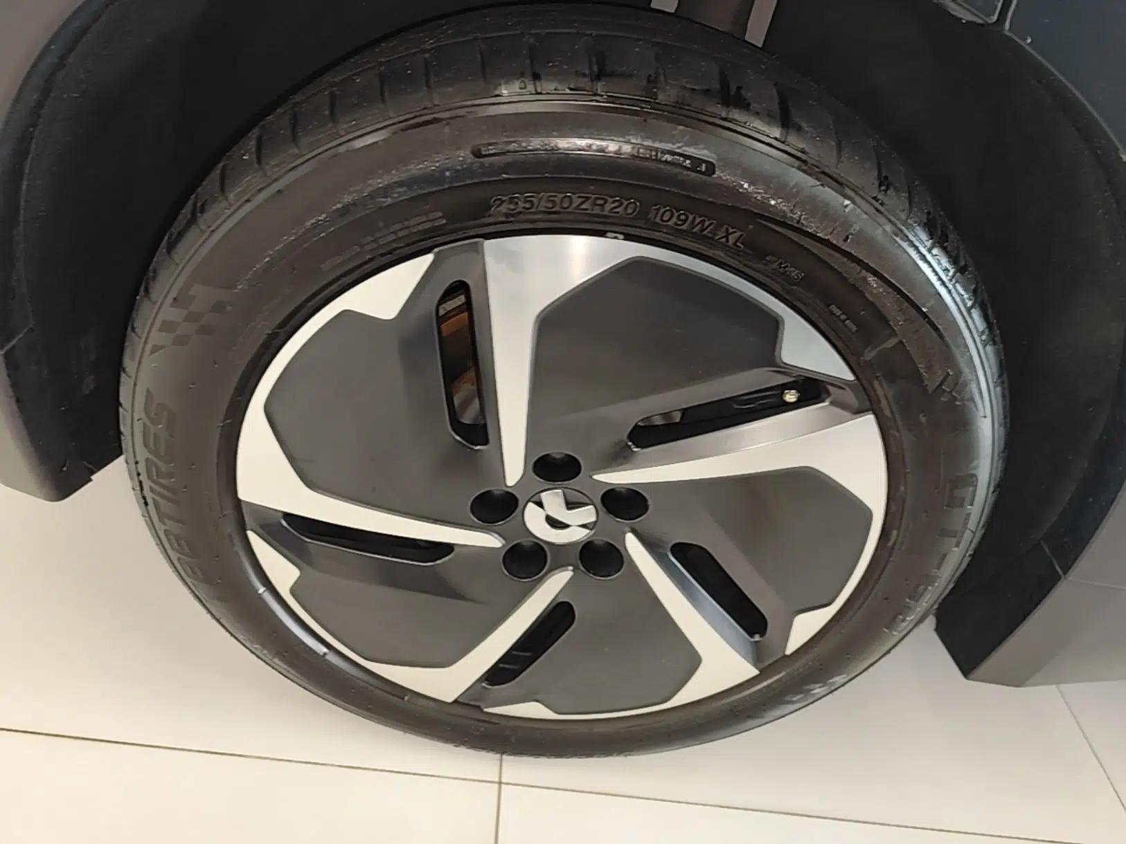 Nio ES8 2023 75 kWh Executive Edition — миниатюра 11