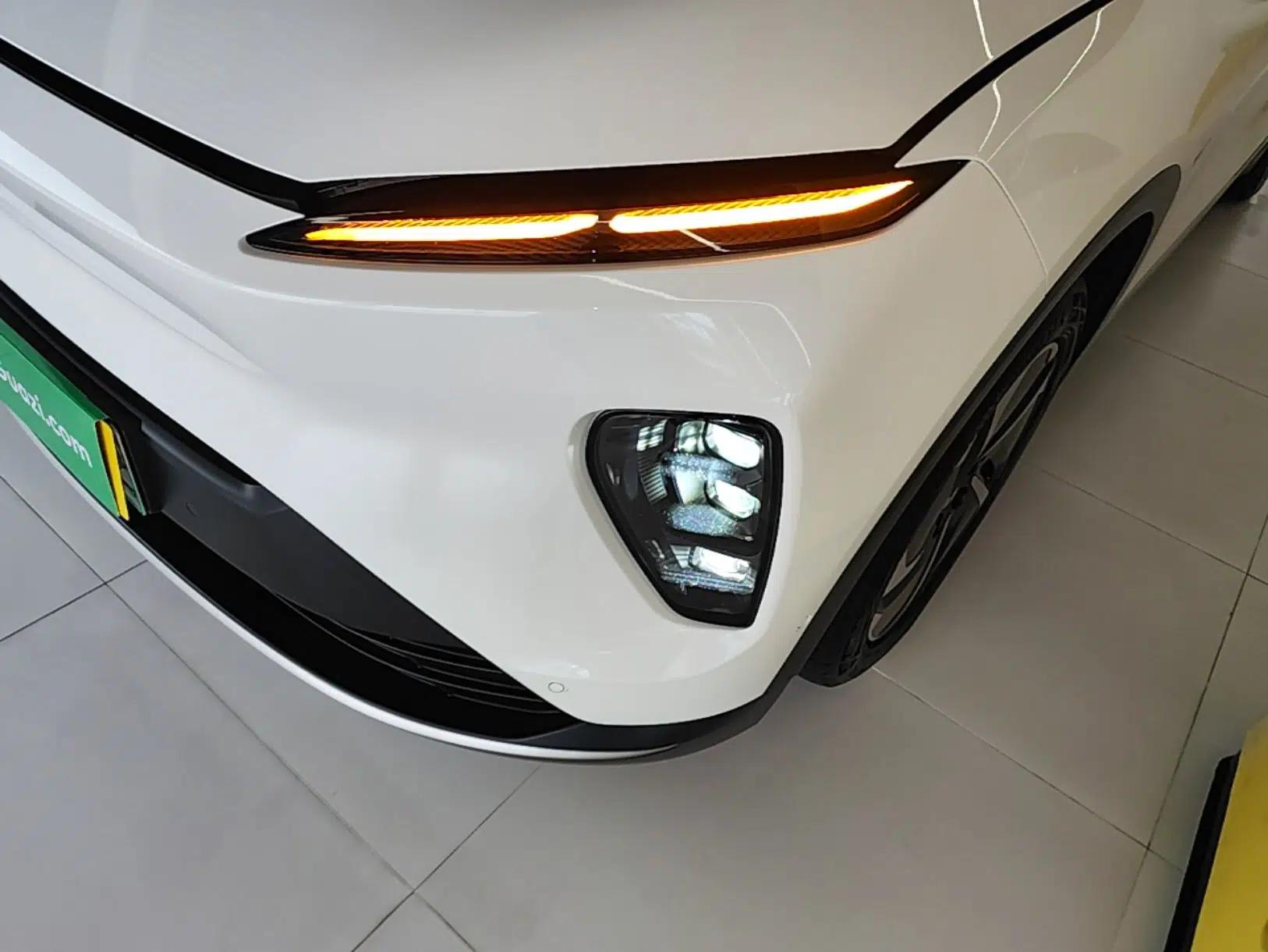 Nio ES8 2023 75 kWh Executive Edition — миниатюра 8