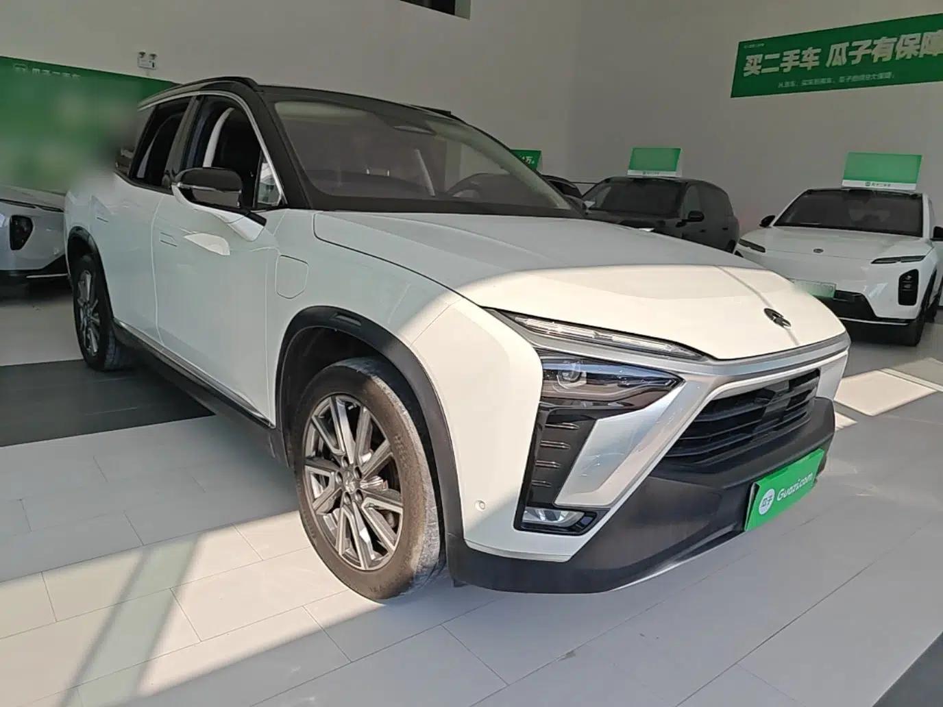 Nio ES8 2020 415 km Range 6-Seater Version — миниатюра 3