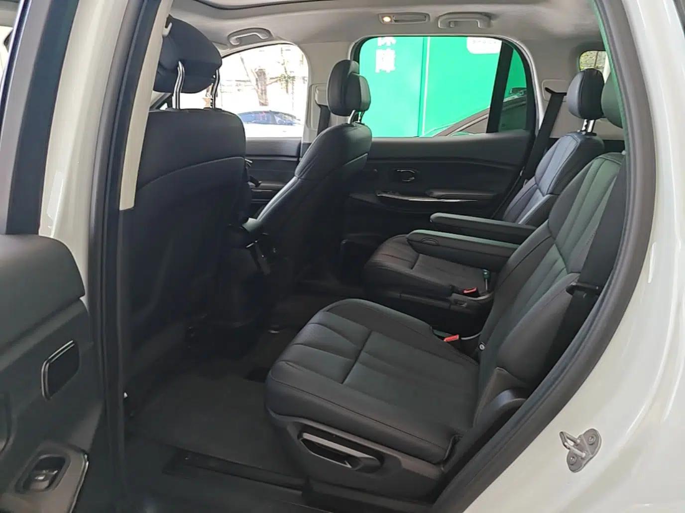 Nio ES8 2020 415 km Range 6-Seater Version — миниатюра 28