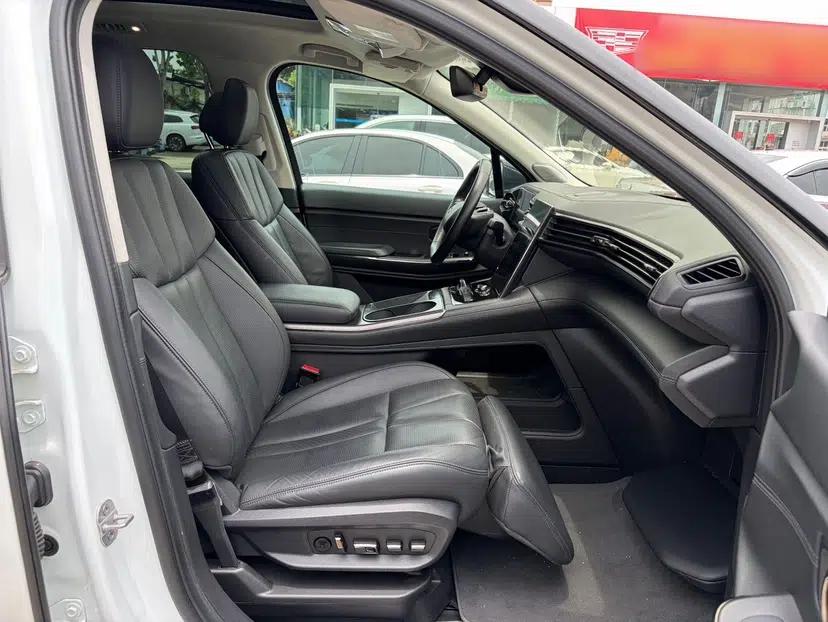 Nio ES8 2020 415 km Range 6-Seater Version — миниатюра 38