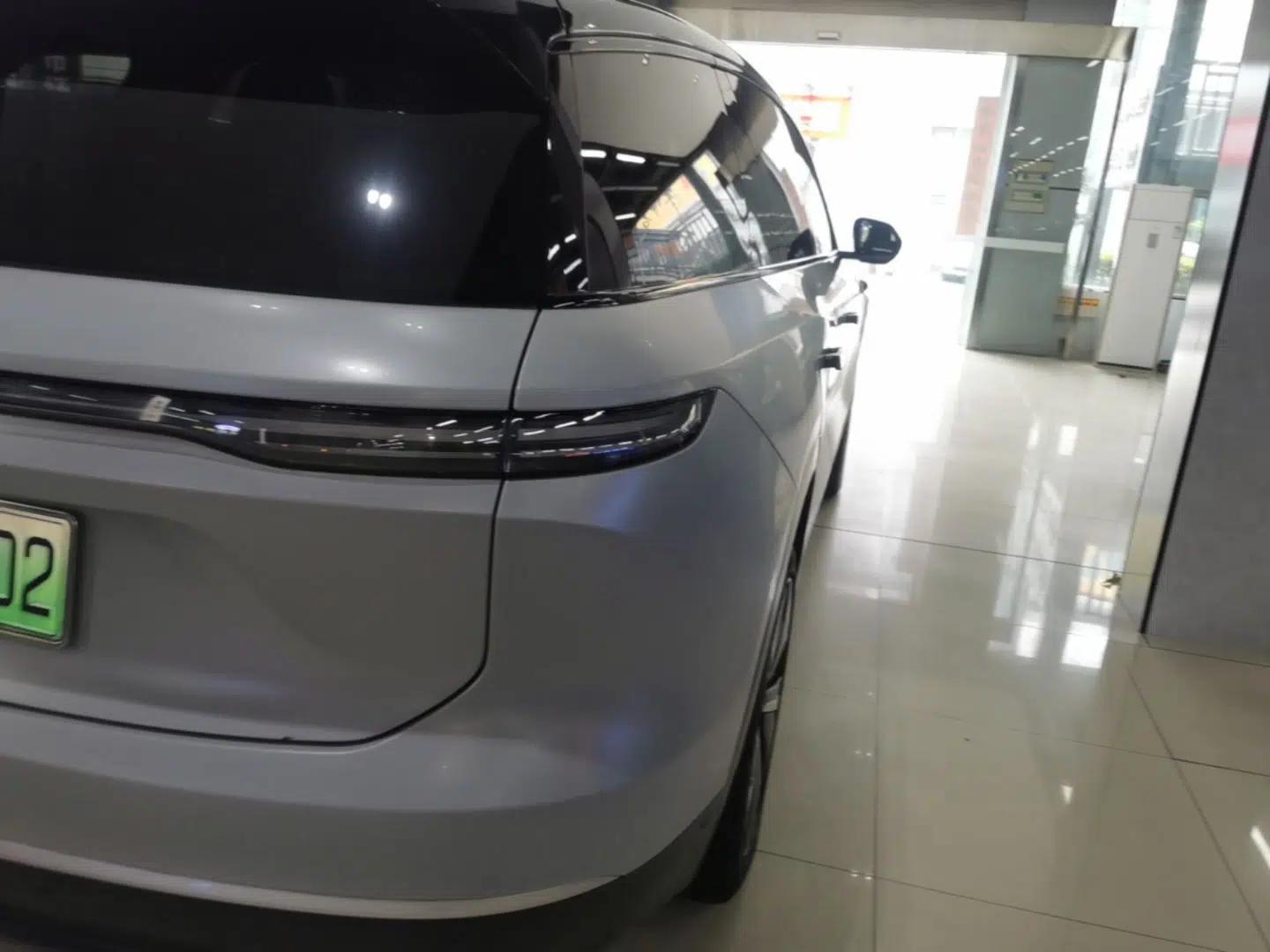 Nio ES8 2023 100kWh — миниатюра 9