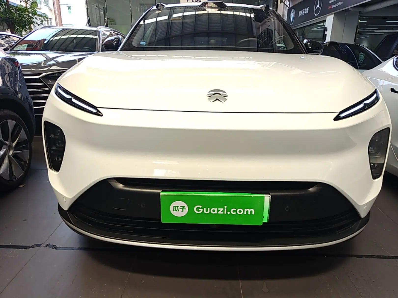 Nio ES8 2023 75 kWh — миниатюра 2