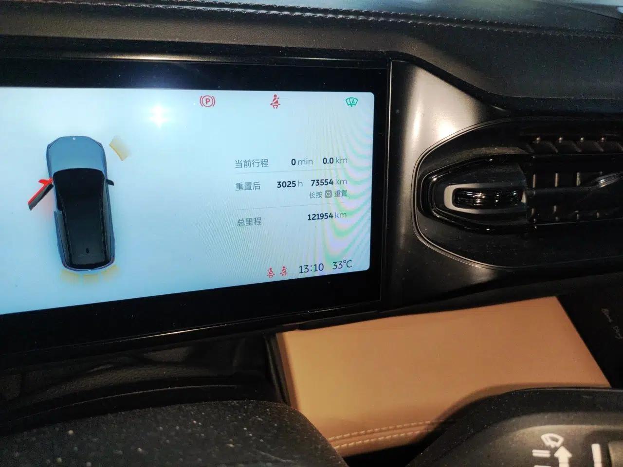 Nio ES8 2020 580 km Range Six-Seater Version — миниатюра 12