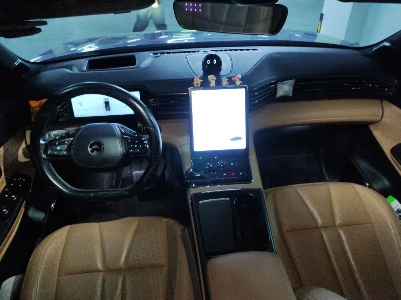 Nio ES8 2020 580 km Range Six-Seater Version — миниатюра 9