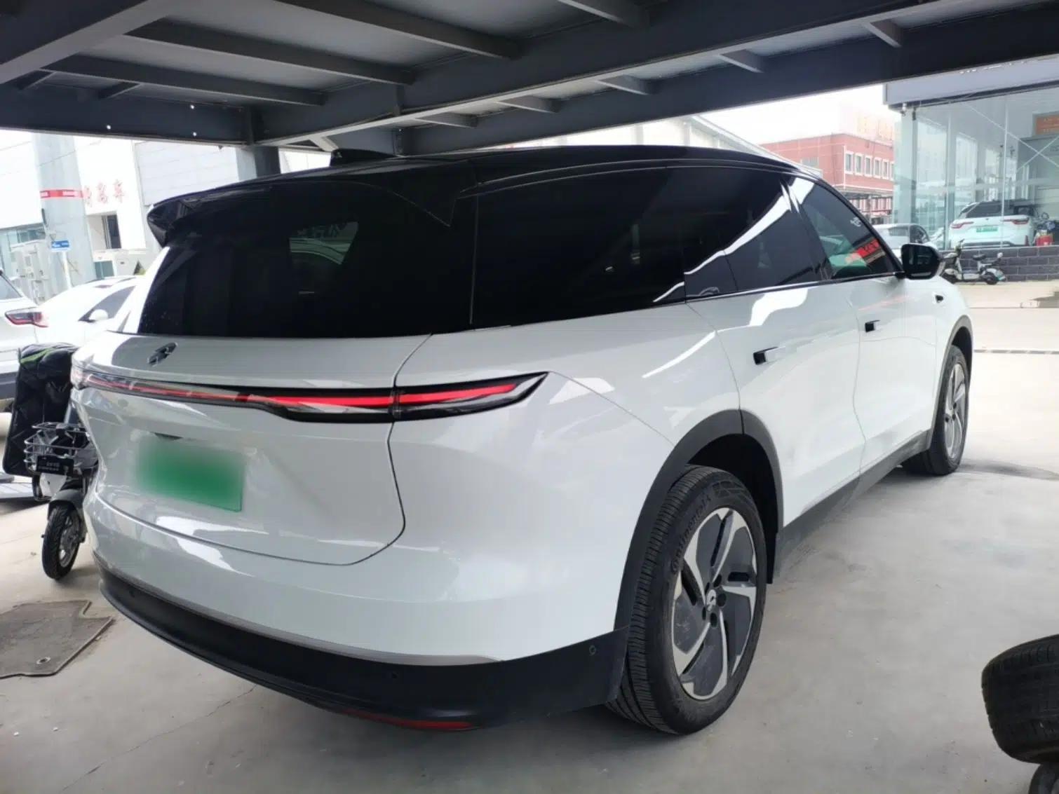 Nio ES8 2023 75 kWh — миниатюра 6