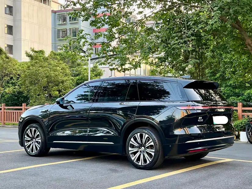 Nio ES8 2023 75 kWh Executive Edition — миниатюра 18