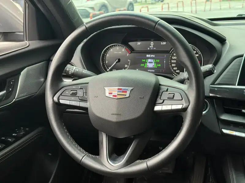 2023 Cadillac CT4 25T Luxury — миниатюра 12