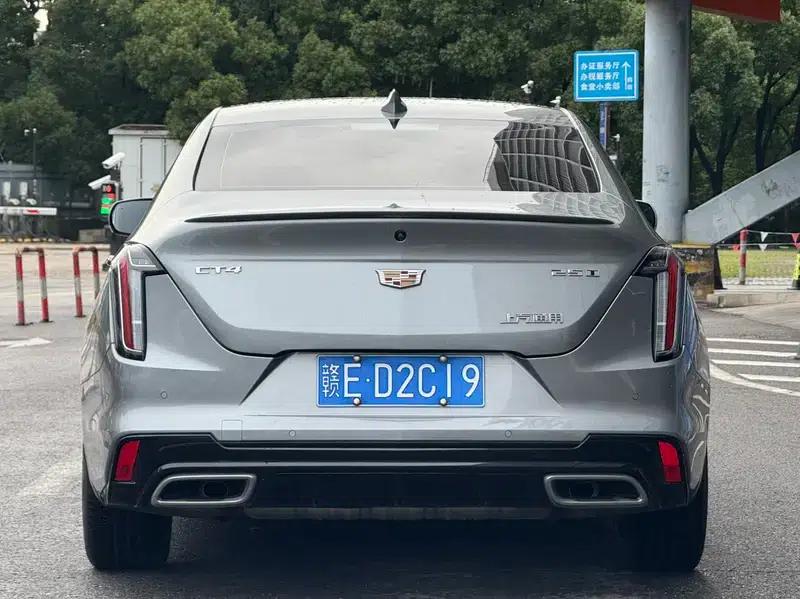 2023 Cadillac CT4 25T Luxury — миниатюра 5